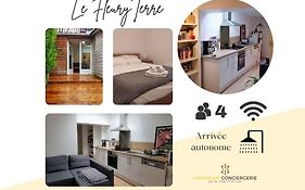 FleuryTerre - Grand 2 pièces avec terrasse
